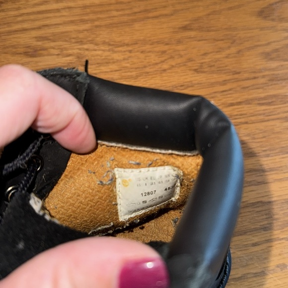 Black timberland toddler boots size 8.5 - Picture 6 of 6